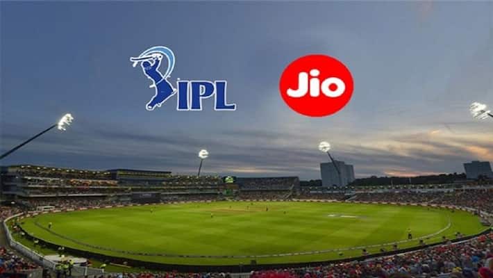 Reliance Jio users can watch IPL 2020 live streaming free with these special plans MJA Reliance Jio users can watch IPL 2020 live streaming free with these special plans MJA