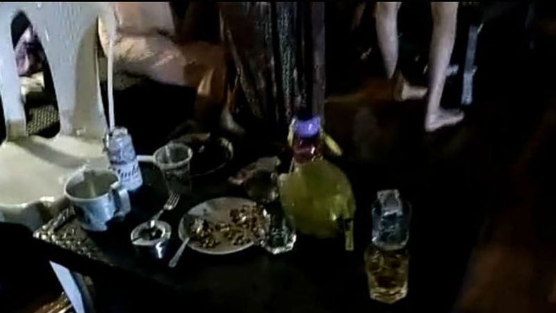 Police raid at pool party in Bhopal, see some pictures kpa