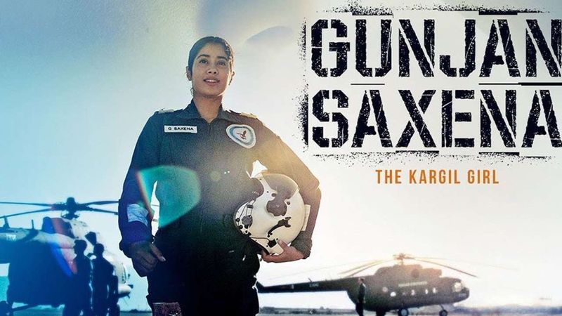 Was Gunjan Saxena the first lady pilot to fly to Kargil?