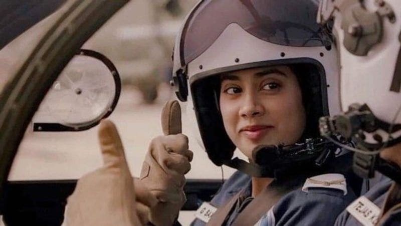 Gunjan Saxena, 1st Indian female pilot in combatStruggle- Became 'Kargil Girl' by flying fighter jets among boysOn World Girl's Day, how can we not talk about India's first female fighter aircraft pilot. Flight Lieutenant Gunjan Saxena, popularly known as Kargil Girl, is the first female officer of the Indian Air Force to go to war for the first time. At that time, women were not allowed to go to the war zone and fly the fighter plane at war time.Flight Lieutenant Gunjan Saxena was selected in the Indian Air Force in the year 1994 along with 25 other women trainee pilots. This was the first batch of female IAF trainee pilots. Gunjan Saxena then created history during the 1999 Kargil War and at that time she became a flying officer in the Indian Air Force. During that time she flew Cheetah helicopter in Combat Zone and saved the lives of many Indian soldiers. During that time, she created history by doing so and set an example for the future generations.