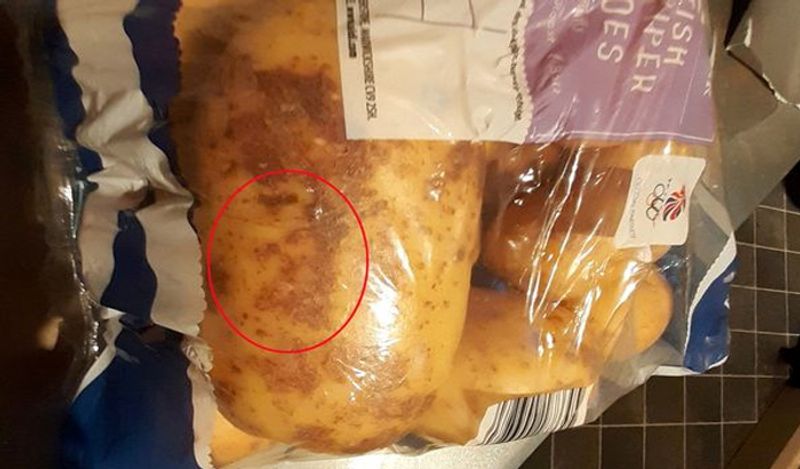mother shocked after finding face of god ob potatoes buyed from aldi supermarket kph