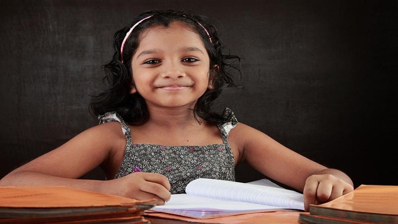 Invest in sukanya samriddhi yojana of Post Office for the bright future of daughter, get good returns MJA