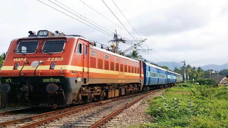 Suburban train service launched in Chennai... Southern Railway