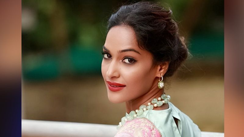 tv show saat phere actress rajshree thakur is coming back on small screen with serial shaadi mubarak KPJ