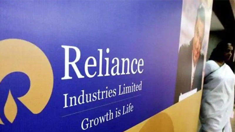 mukesh ambani slip to 6th position in the richest person list, know his monthly salary dva