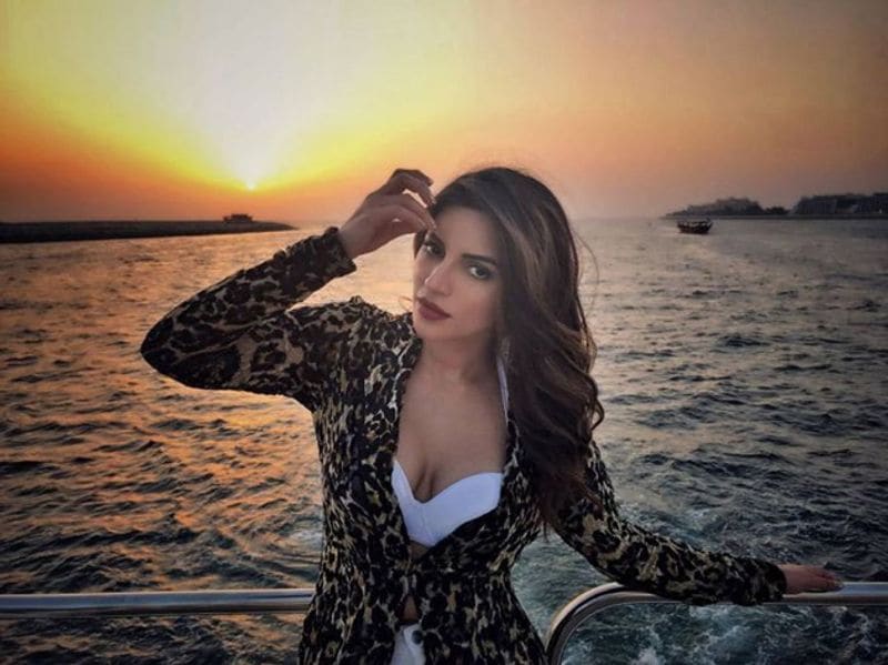Shama Sikander latest Stunning Pics