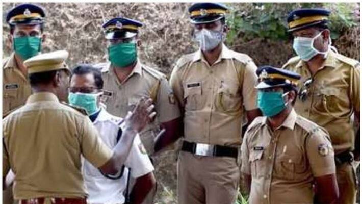 Thiruvananthapuram commissioner instructs police to work with Maveli for awareness Organizations against order Thiruvananthapuram commissioner instructs police to work with Maveli for awareness Organizations against order