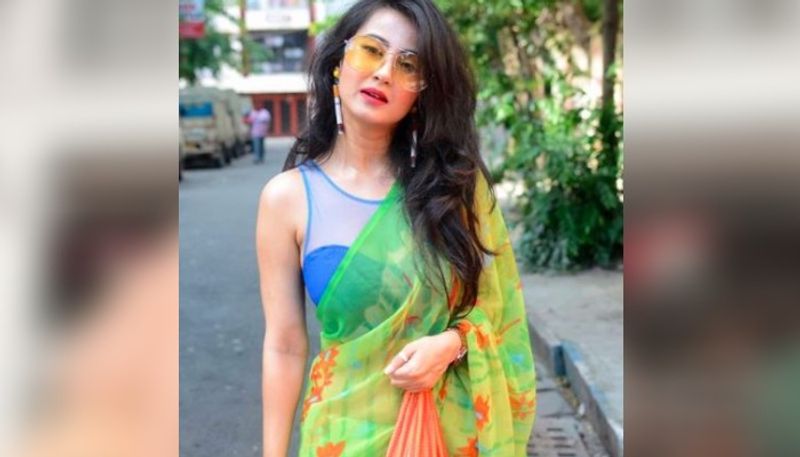 you can set puja fashion according to monami ghosh style bjc