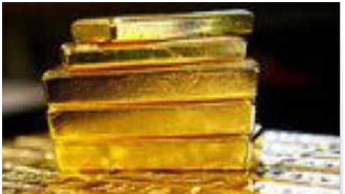 customs raid in thrikkakara municipality vice chairman s house over gold smuggling customs raid in thrikkakara municipality vice chairman s house over gold smuggling