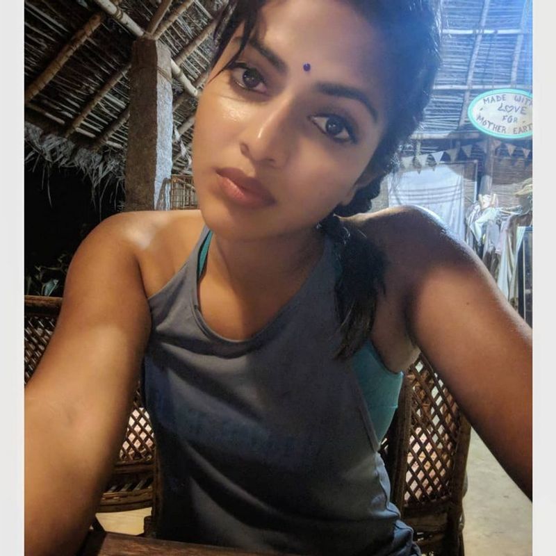 Amala Paul hot pic is just what you need to move on