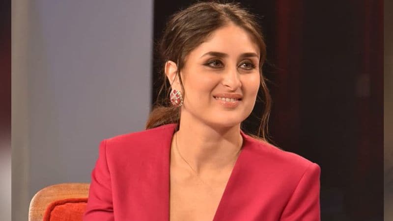 She also said that Kartik was one of the guests on her radio show 'What Woman Want', where she asked him about his dating life, and to which he said, "I'm dating my work."