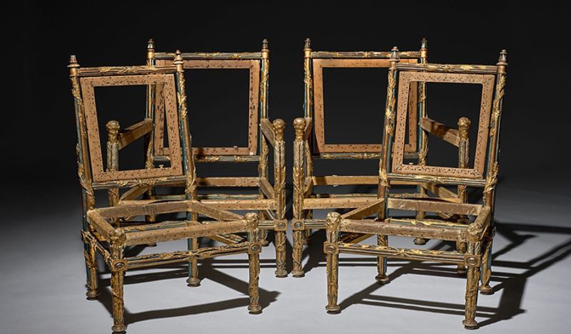 4 broken wooden chairs sold in 22 crore rupees shocks people kph