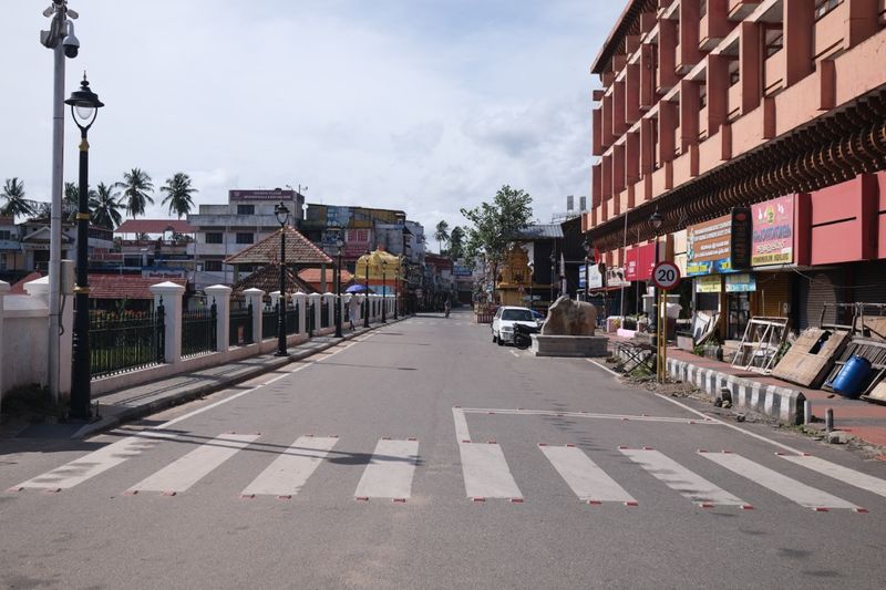 covid 19 half a lakh patients in Kerala