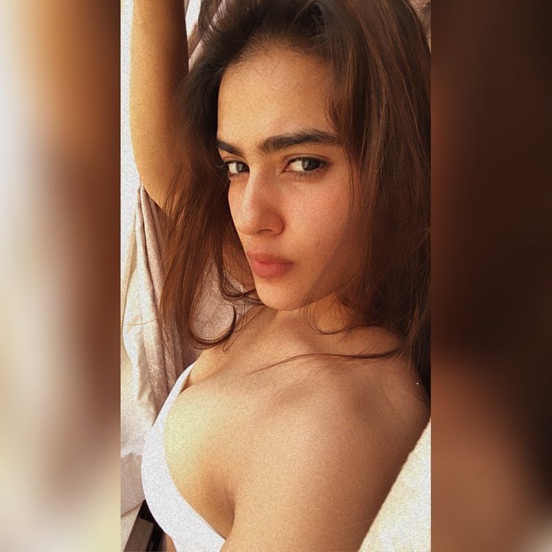 Tollywood Heorine Kavya Thapar Hot Photos