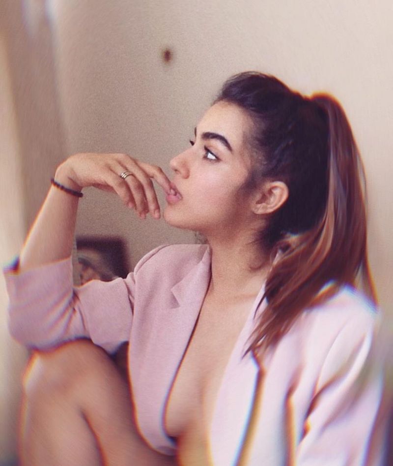 Tollywood Heorine Kavya Thapar Hot Photos