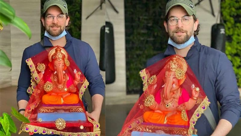 Shilpa Shetty and Neil Nitin Mukesh brings ganpati bappa to Their Home KPG