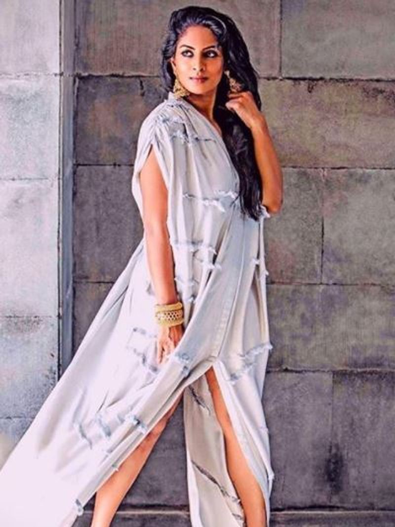 vishal sister in law sriya reddy latest photo shoot