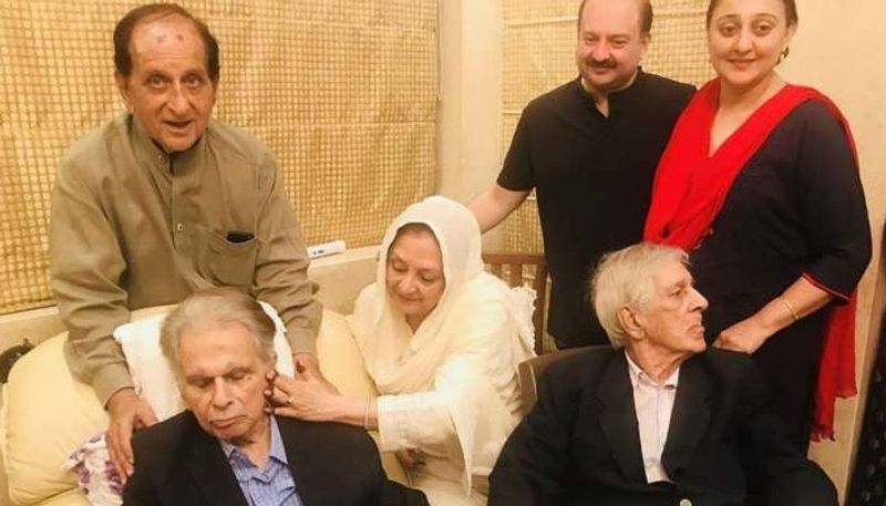 Bollywood veteran Actor Dilip Kumar does not know that his two brother died of covid 19 BRD