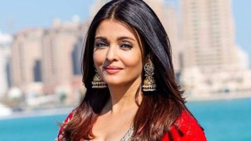 Perfectionist Aishwarya Rai didn't stop dancing despite bleeding ears