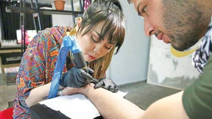first female tattoo artist in kabul first female tattoo artist in kabul