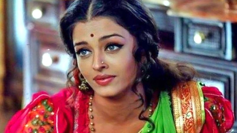 Aishwarya Rai did not stop dancing on dola re dola song despite her bleeding ears KPG