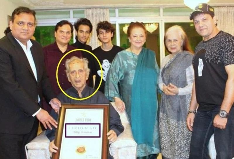 Actor Arya wife sayyeshaa Grand father Died due to Corona virus