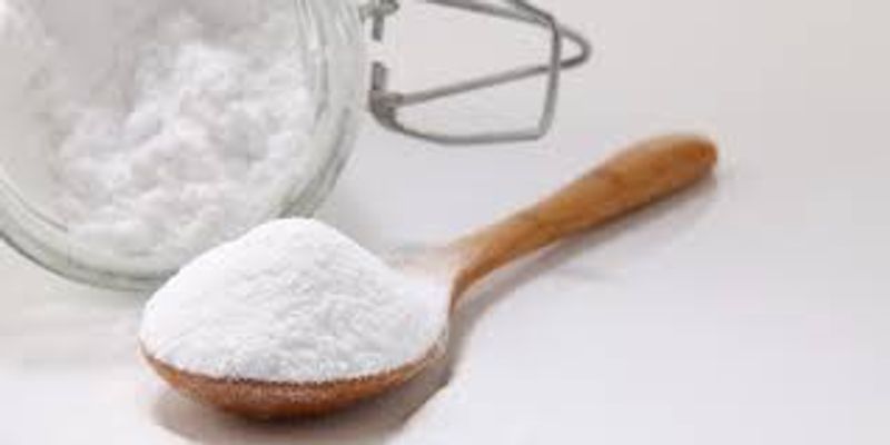 Try out these 4 natural face scrubs you can make at home this monsoon