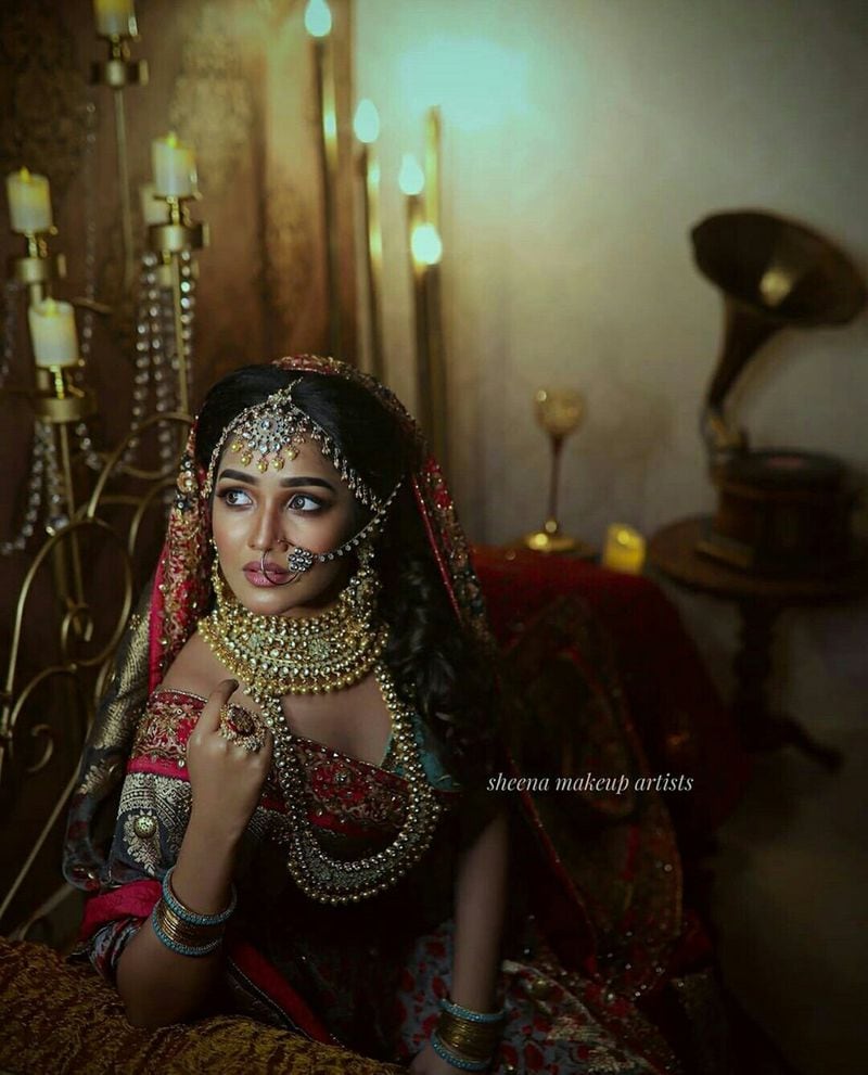 child artist anikha surendran princes getup photo shoot