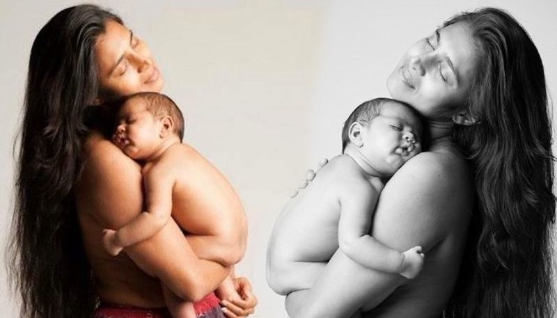 Senior Actress Kasthuri About viral Top less Photoshoot