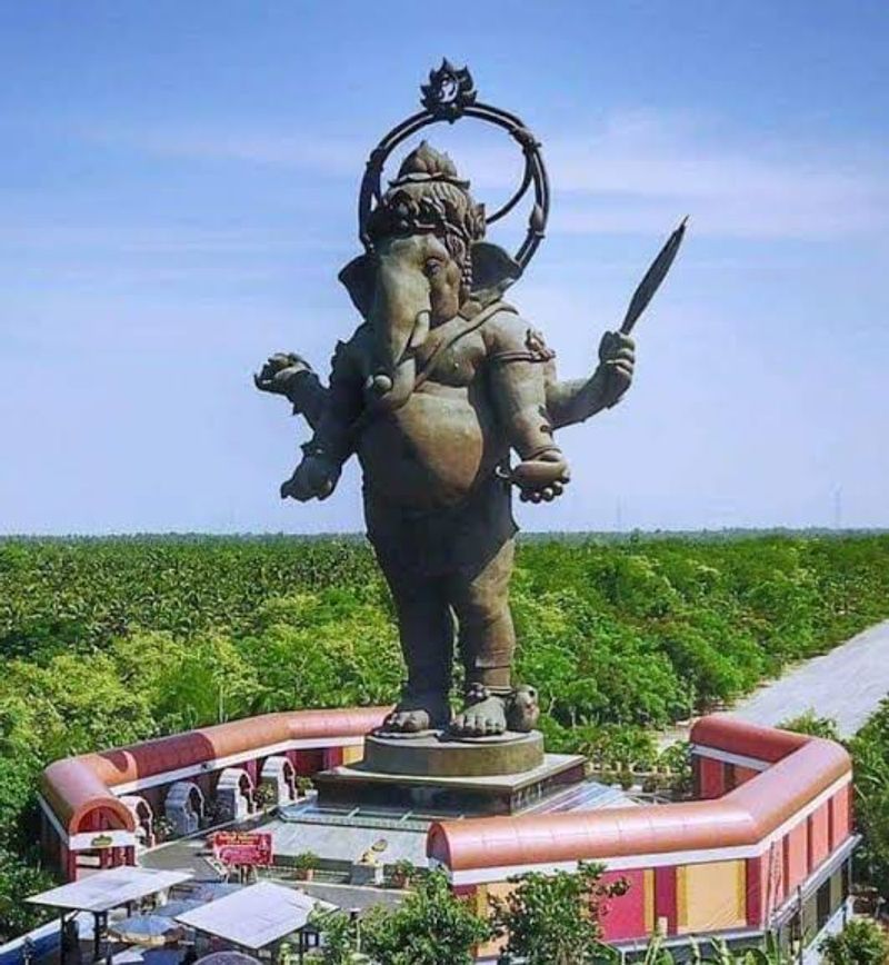 புத்திஸ்ட் விநாயகர் 