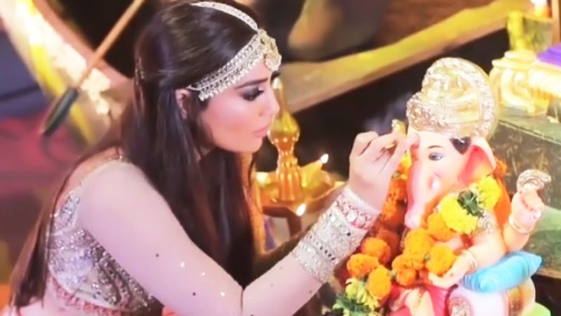Ram Arun Govil and Sita Dipika Chikhaliya Celebrate Ganesh Chaturthi Festival KPG