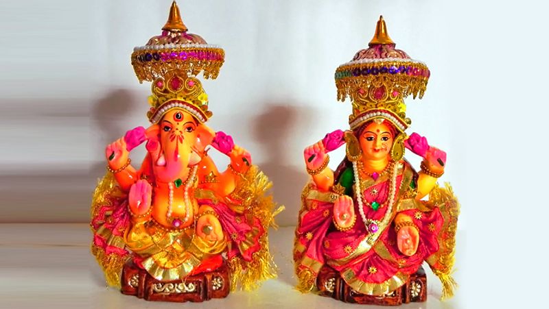 ಪೂಜಾ ಸ್ಥಳ ಅಥವಾ ದೇವರ ಗುಡಿ ಉತ್ತರದ ಪೂರ್ವಭಾಗದಲ್ಲಿರಬೇಕು.