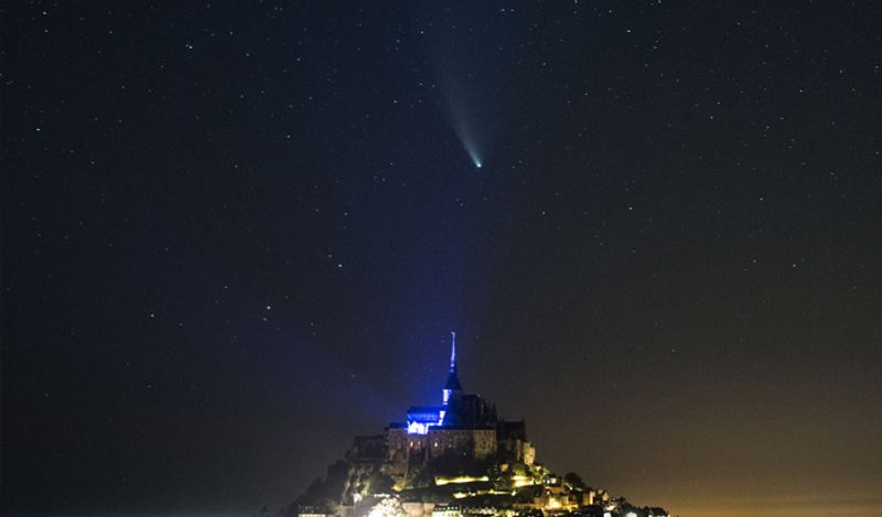 23 july morning huge threat from Earth averted as neowise comet crossed now will return after 6800 years kph