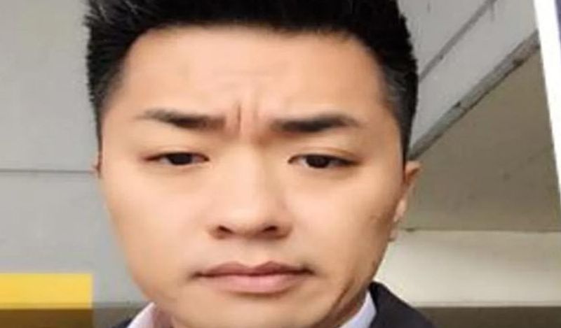Melbourne Bank Manger stole 31crore 47 lakh rupees from customer accounts for Girl Friend