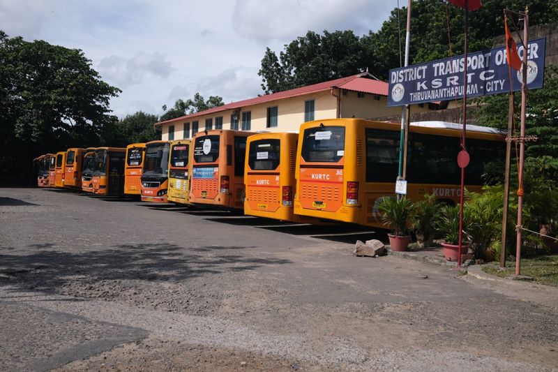 Covid 19 deaths List of doctors instead of Government of Kerala figures