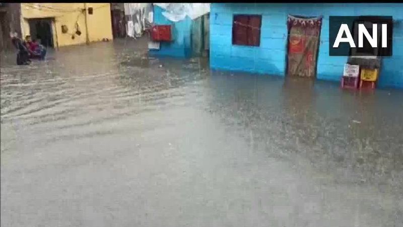 madhya pradesh heavy rain 100 year record broken in indore 12 inches rain in 24 hours floods in river kpr