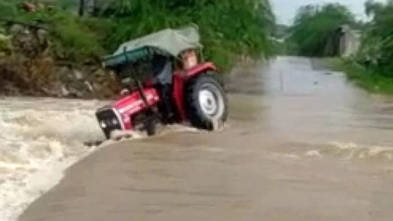 madhya pradesh heavy rain 100 year record broken in indore 12 inches rain in 24 hours floods in river kpr