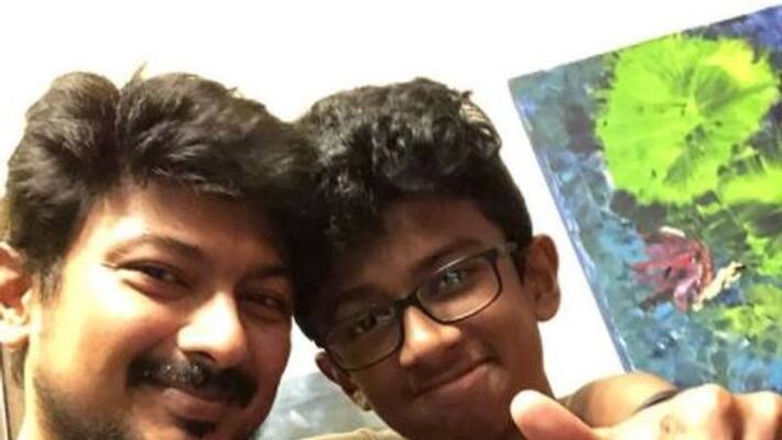 Inpanithi photo goes viral on social networking sites.! Young Army ready for DMK .. Netizens commenting.! Inpanithi photo goes viral on social networking sites.! Young Army ready for DMK .. Netizens commenting.!
