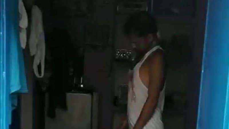 madhya pradesh tikamgadh 5 people of family committed suicide in tikamgarh kpr
