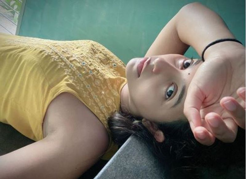 actress anjali over slim lock down hot photo gallery