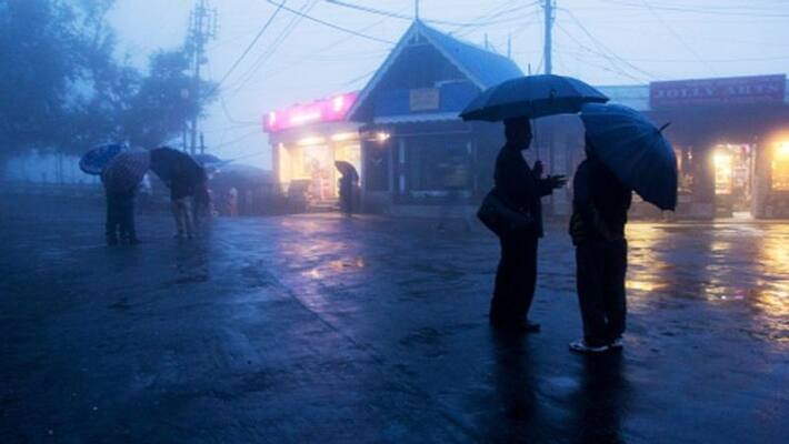Weather update heavy rain may hit Kolkata and South Bengal RTB Weather update heavy rain may hit Kolkata and South Bengal RTB
