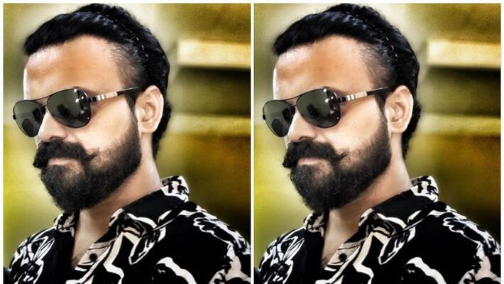 Kunchacko boban share his photo Kunchacko boban share his photo