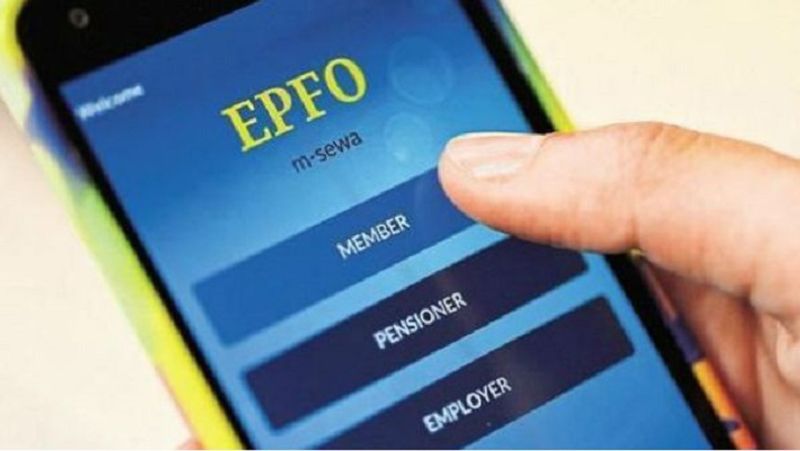 EPFO Alert Beware of fraudsters, never share personal details on phone and social media MJA