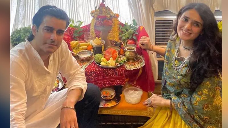 ganesh chaturthi 2020 shweta tiwari ganesh puja with daughter palak tiwari and son reyansh KPJ