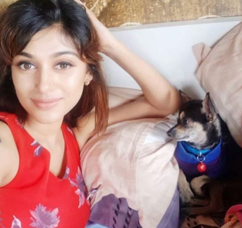 actress oviya latest beautiful photo gallery