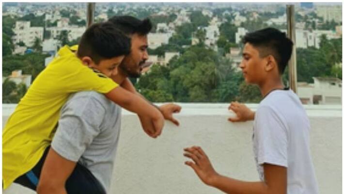 Artist Dhanush share his photo Artist Dhanush share his photo
