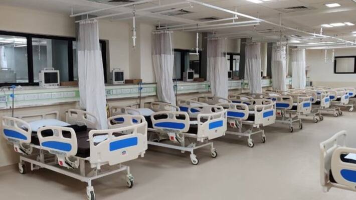 corona patients safely escaped form fire accident at quarantine center in visakhapatnam corona patients safely escaped form fire accident at quarantine center in visakhapatnam