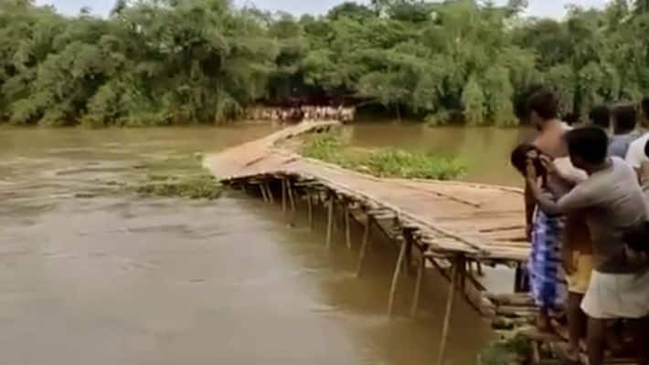Kanshavati footbridge collapsed at Panshkura ASB. Kanshavati footbridge collapsed at Panshkura ASB.