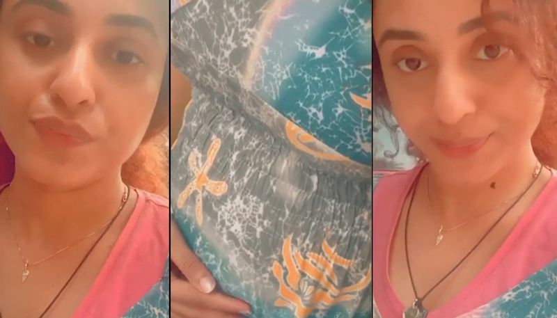 Former Bigg Boss Malayalam couple contestants Pearle Maaney, Srinish Aravind expecting their first child; see pics-snj