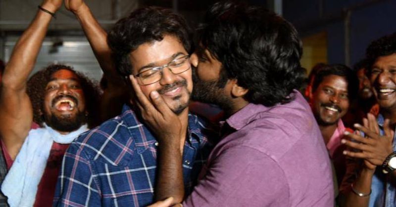 Director Lokesh Kanagaraj Act Guest role in Master Movie photo going viral